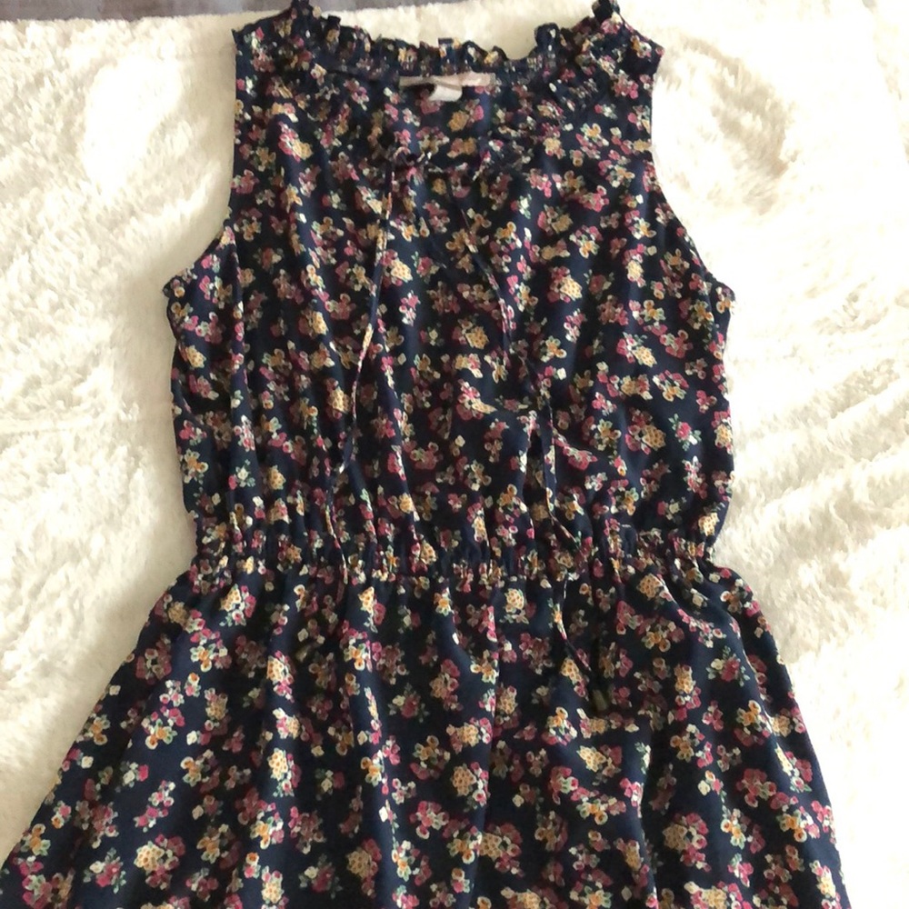 Navy dress